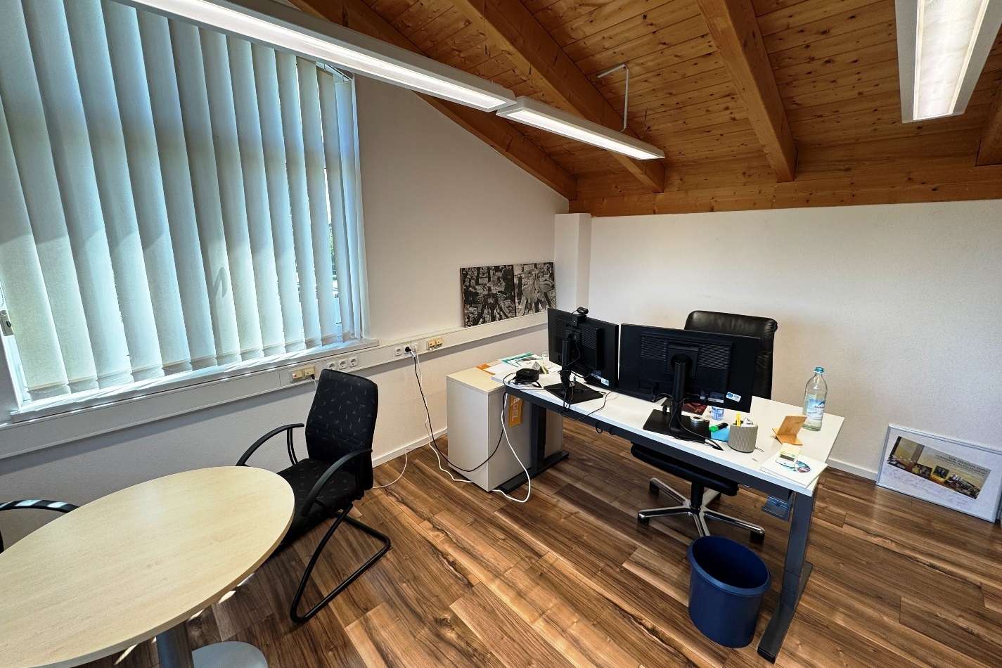 Büromöbel zur Ablöse (bei Bedarf)