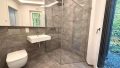 En-Suite Bad im EG