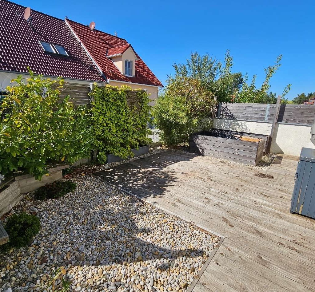 Blick auf die (West-)Terrasse