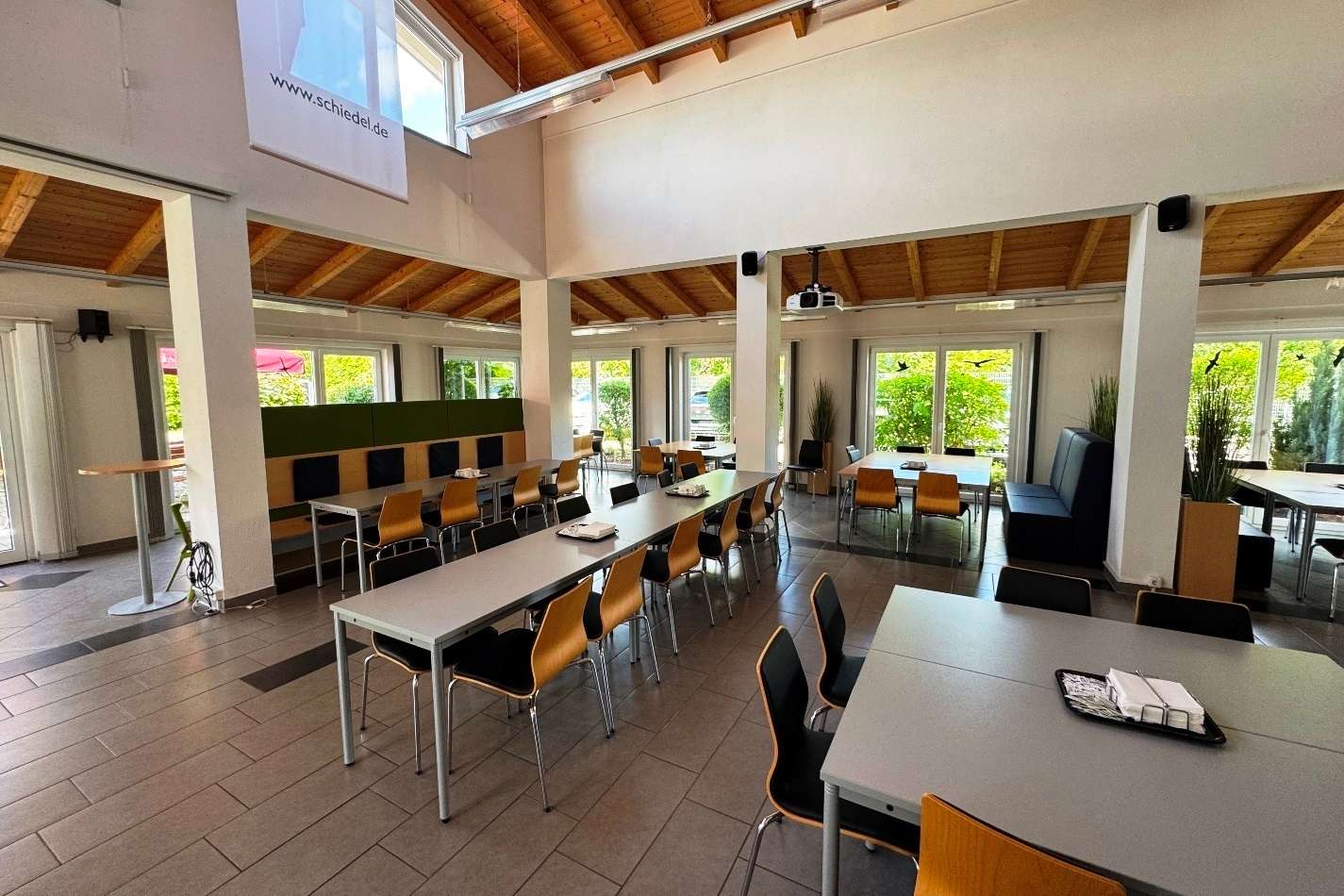 Blick in die Kantine