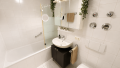 Badezimmer mit Wanne